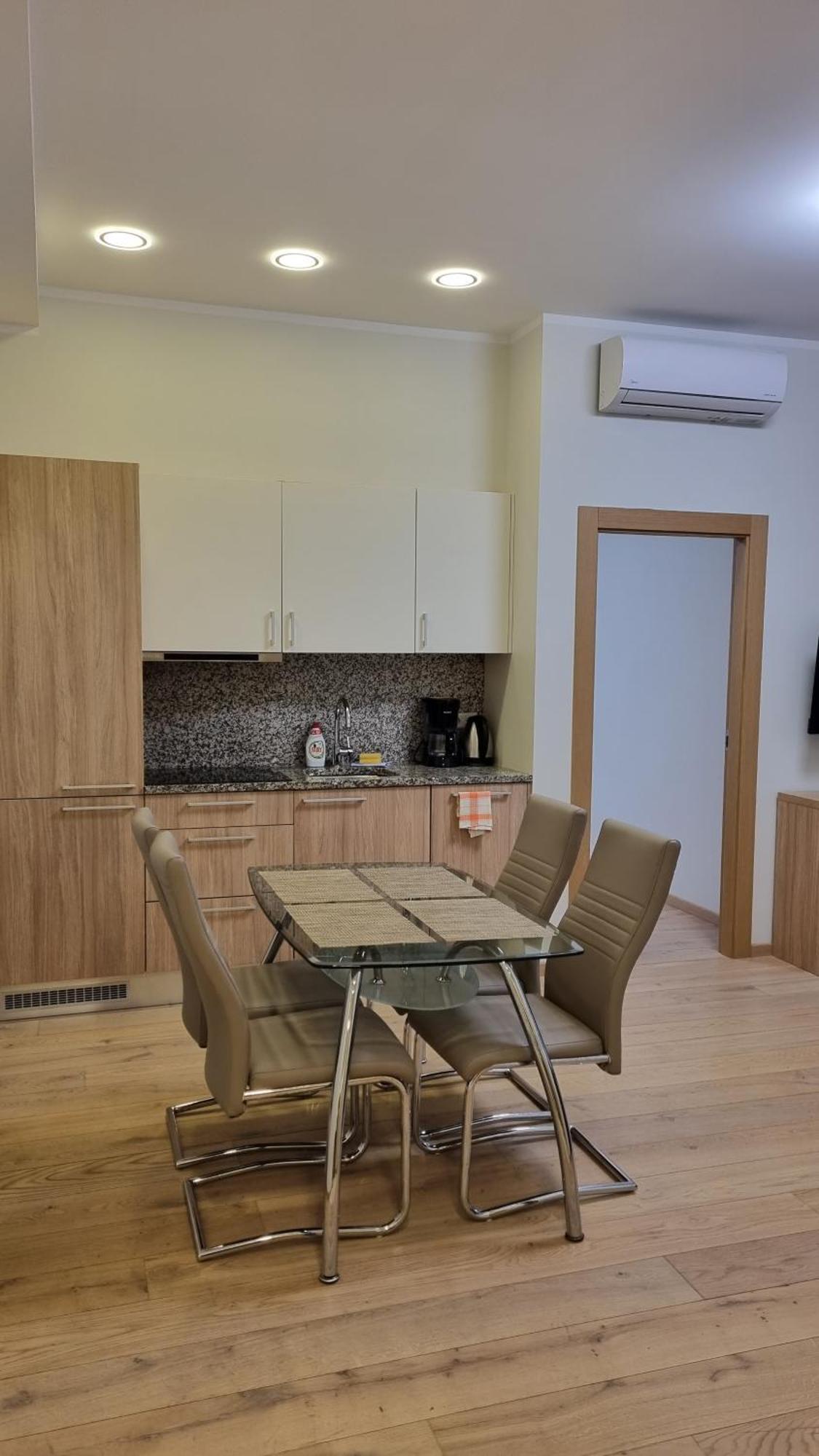 Black Pearl Apartments Jūrkalne 客房 照片