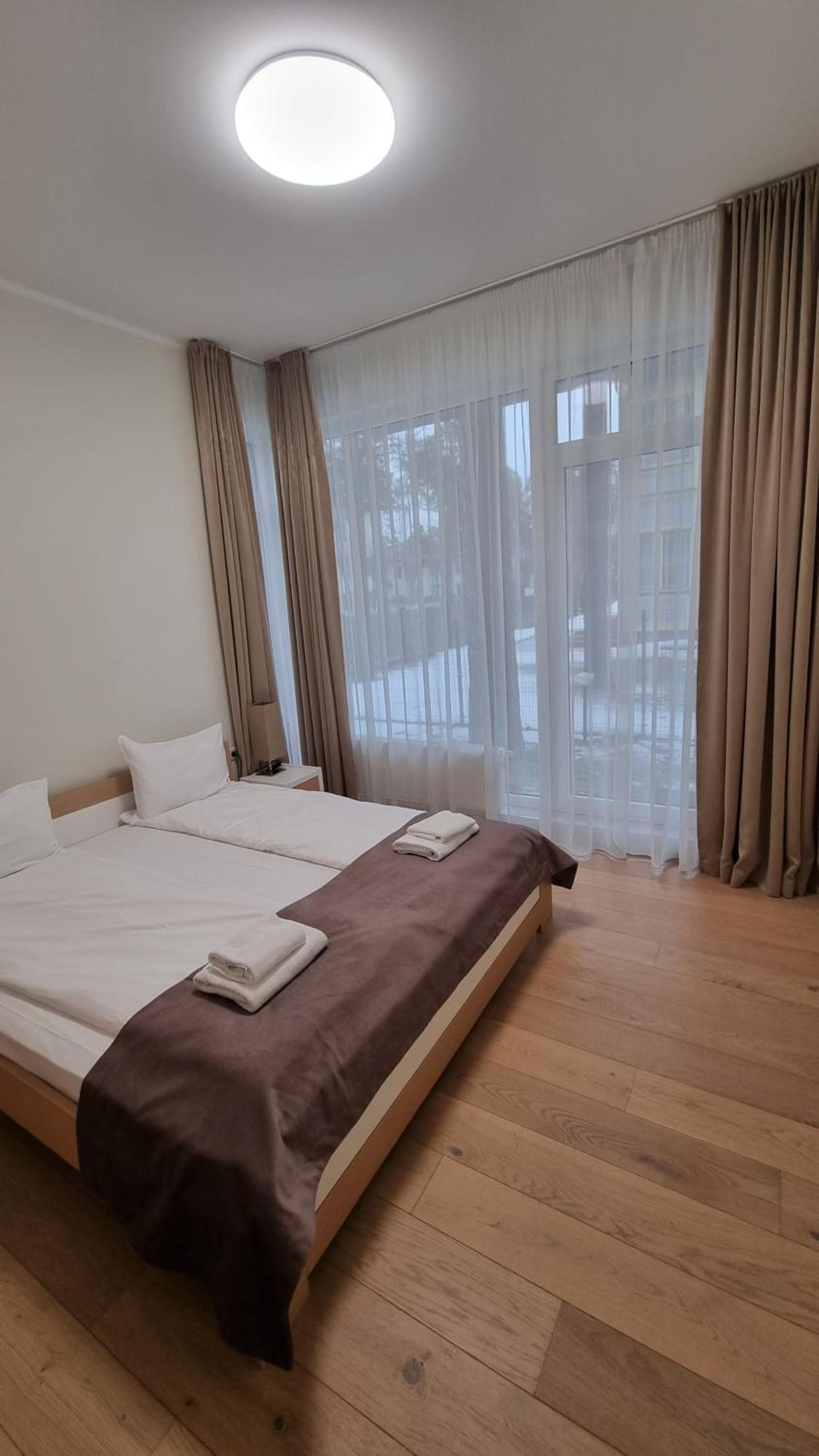 Black Pearl Apartments Jūrkalne 客房 照片