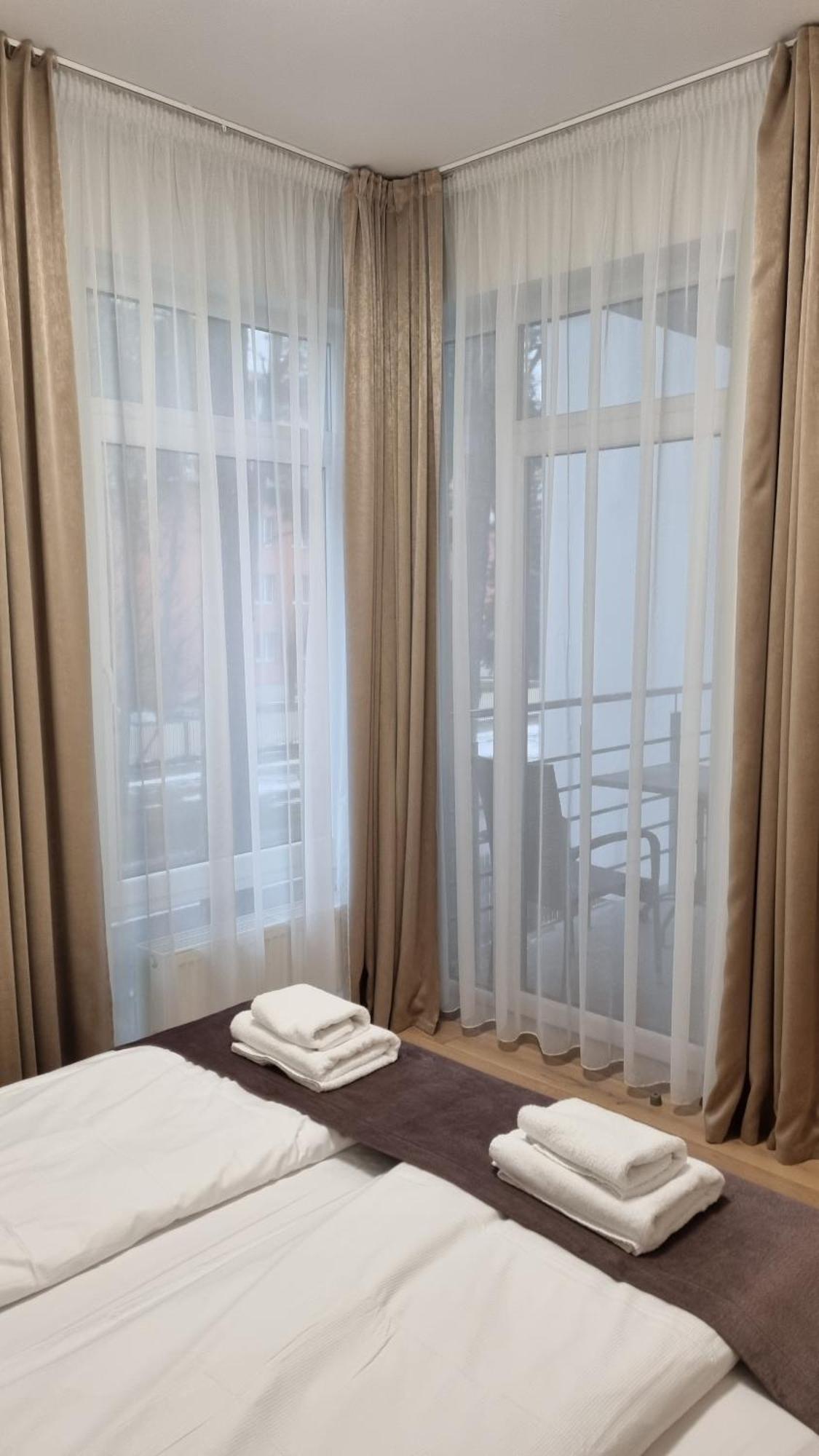 Black Pearl Apartments Jūrkalne 客房 照片