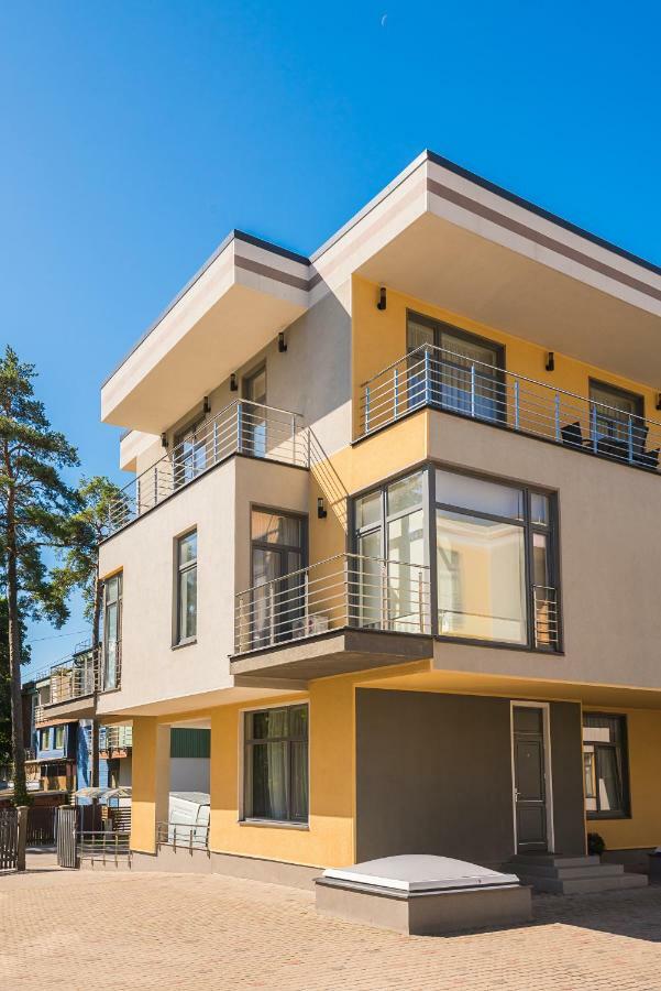 Black Pearl Apartments Jūrkalne 外观 照片