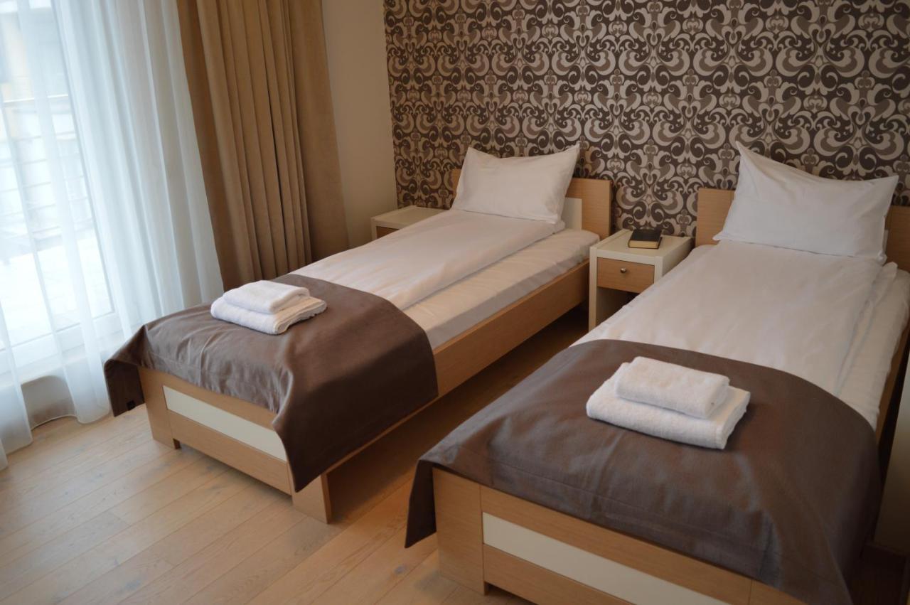 Black Pearl Apartments Jūrkalne 外观 照片
